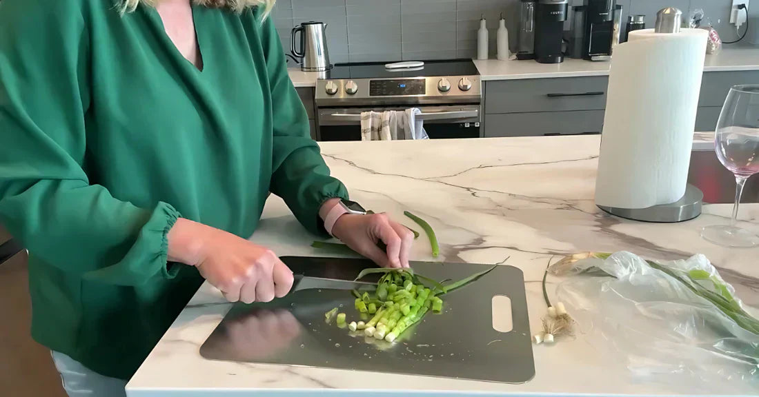 How To Choose the Best Titanium Cutting Board?